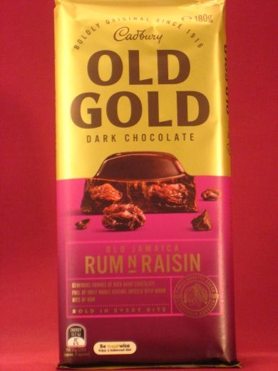 Cadbury Old Gold Old Jamaica Rum & Raisin Dark Chocolate Bar 180g ...